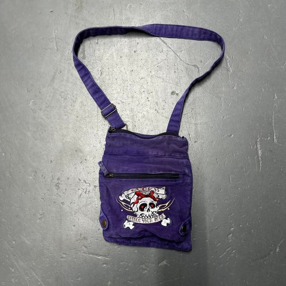 Vintage Y2K grunge Ed hardy style skull faded purple small shoulder bag